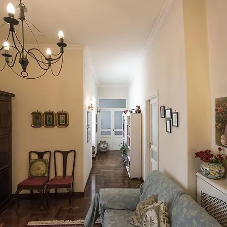 特蕾萨多摩住宿加早餐旅馆 那不勒斯